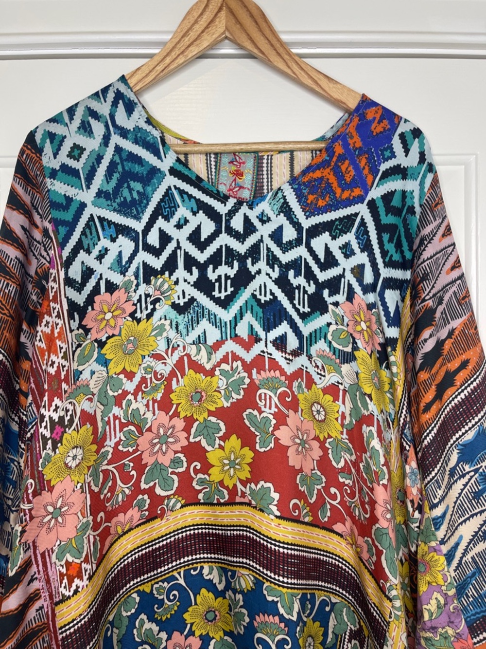 Johnny Was Silk Multicolor Floral & Geometric Boho Tunic Medium - Picture 2 of 12